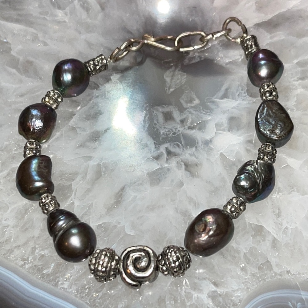 Artisan Organic Sterling Silver & Baroque Pearl Bracelet - Picture 3 of 4